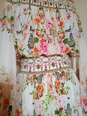 Camilla dress size S rose garden runaways RARE limited collection